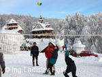Pustevenské sněhovánky, 2004